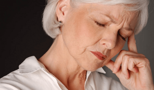 Bệnh ảo giác ở người cao tuổi