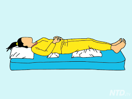 Các tư thế nằm cho người bị đau lưng 